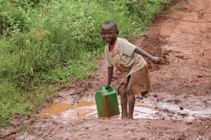 Wasser Strassenkinder Armut